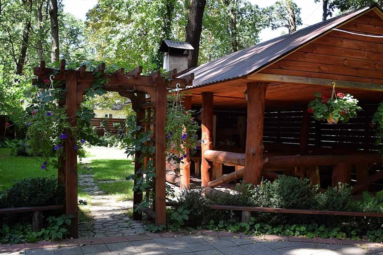 Hotel Veniki-Club Vorzelʼ Exterior foto